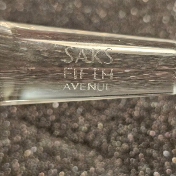 Saks Fifth Avenue Crystal Bottle Stoppers w Original Box - Picture 4 of 13